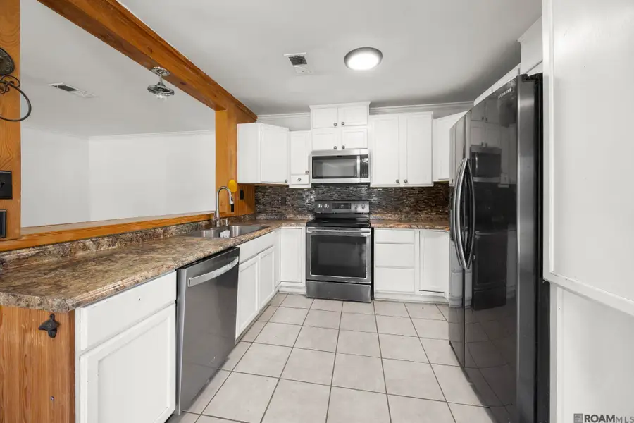 8718 Montclair St, Denham Springs, LA 70726 - Image #3