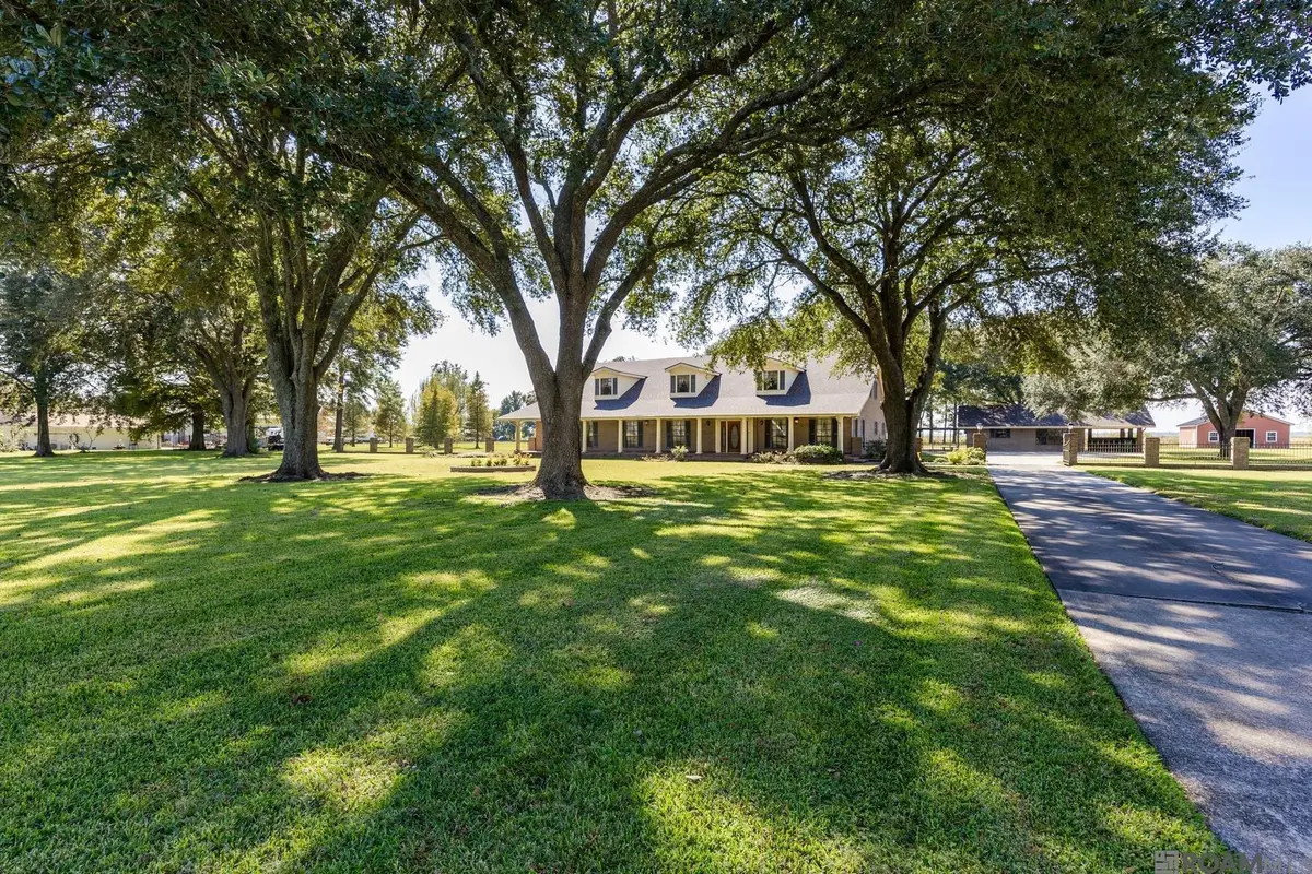 22260 Talbot Dr, Plaquemine, LA 70764 - Image #1