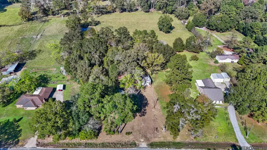 16011 Peairs Rd, Pride, LA 70770 - Image #3