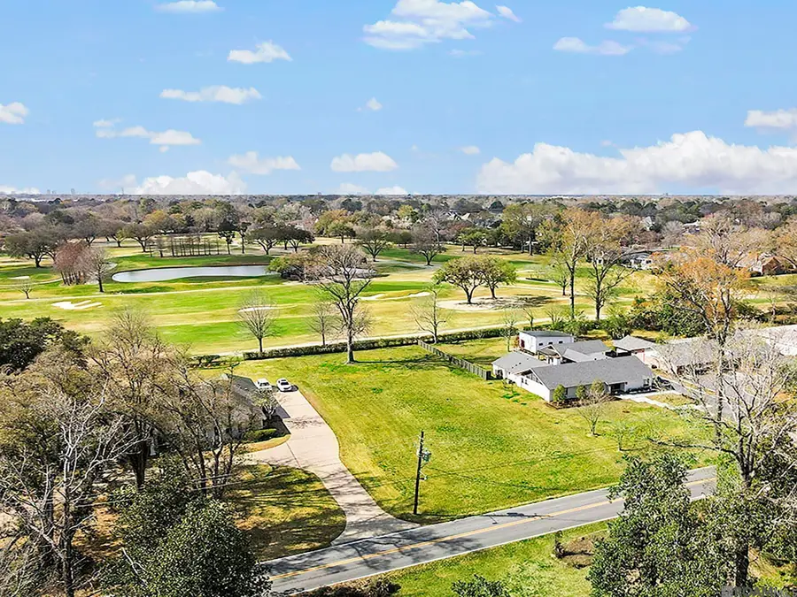 2630 Fairway Dr, Baton Rouge, LA 70809 - Image #2