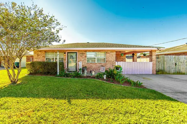 511 Holiday Dr, Houma, LA 70364