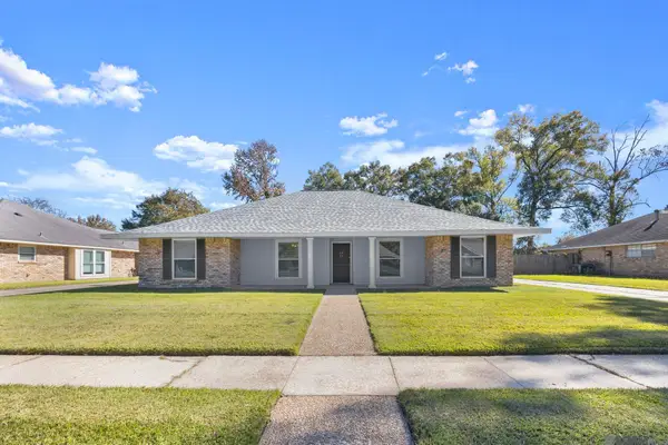 2333 Walnutwood Dr, Baton Rouge, LA 70816