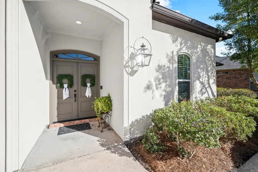 40549 Pelican Point Pkwy, Gonzales, LA 70737 - Image #2