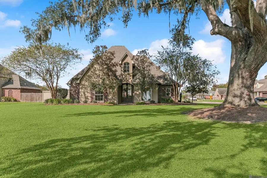 44388 Stringer Bridge Rd, Saint Amant, LA 70774 - Image #2