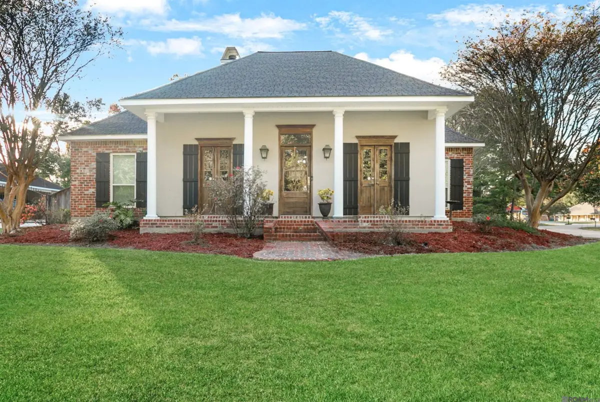 7622 Hickory Ridge Dr, Denham Springs, LA 70706 - Image #1