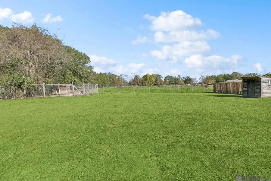 48070 Rogers A Rd, Saint Amant, LA 70774 - Image #3