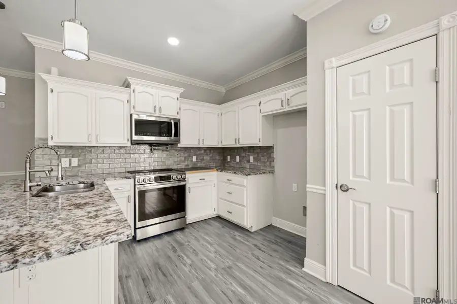 18113 Martha Dr, Zachary, LA 70791 - Image #3