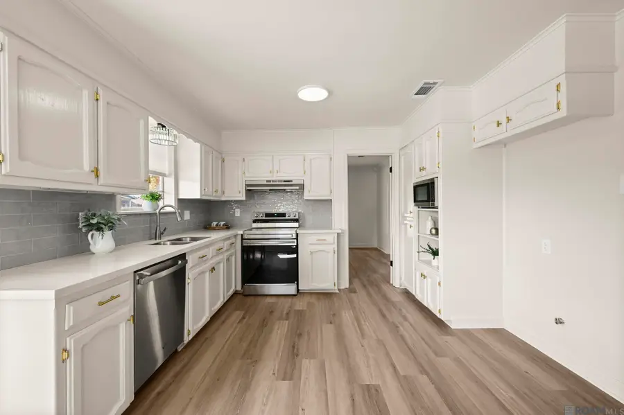 1005 E Palmview St, Gonzales, LA 70737 - Image #3