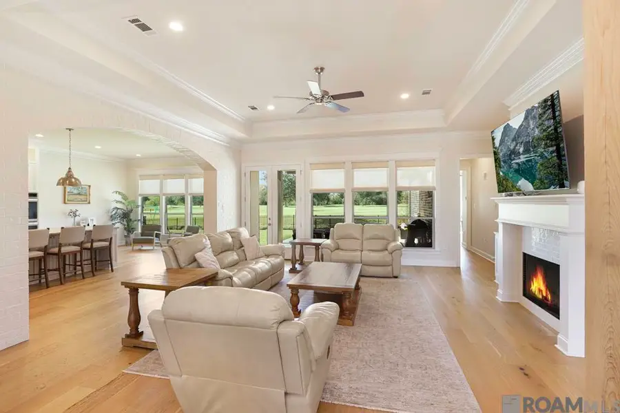 6291 Royal Lakes Estates Avenue, Gonzales, LA 70737 - Image #3