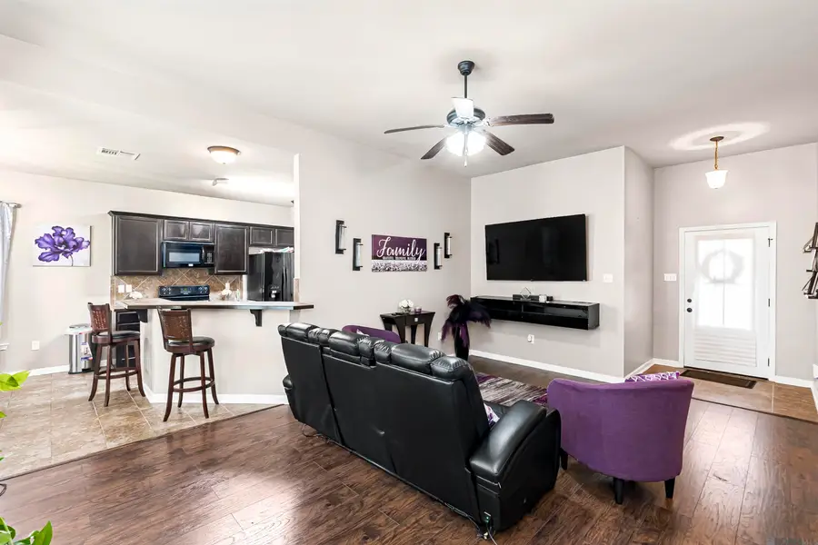 9188 Redwood Lake Blvd, Zachary, LA 70791 - Image #2