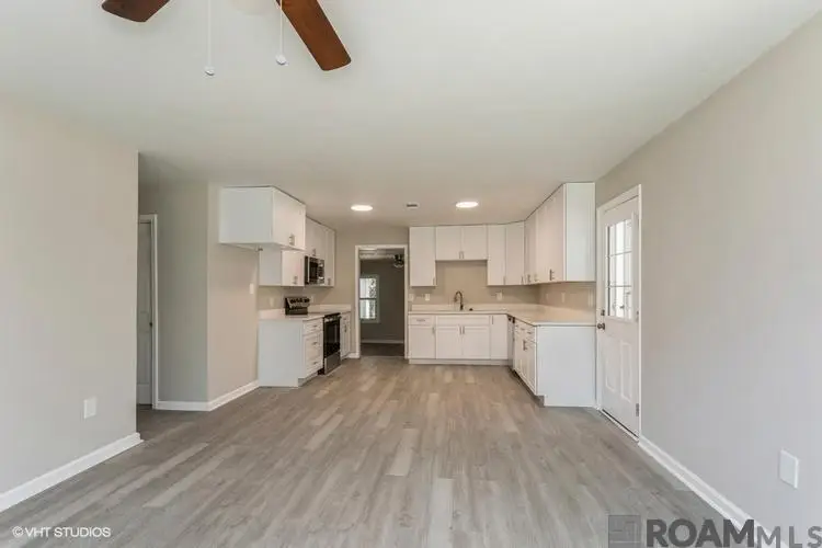 33100 Adams Dr, White Castle, LA 70788 - Image #3