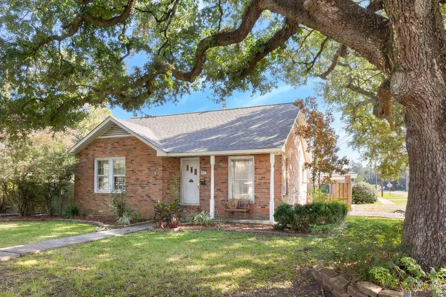 835 Whitehead Blvd, Port Allen, LA 70767 - Image #2