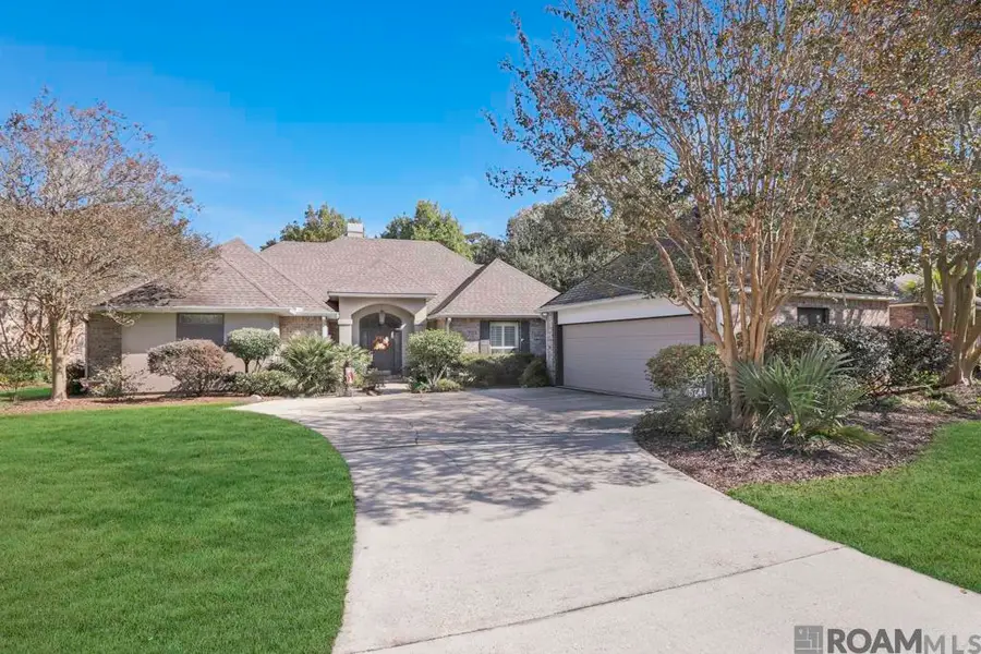 5741 Lake Shadow Dr, Baton Rouge, LA 70817 - Image #2