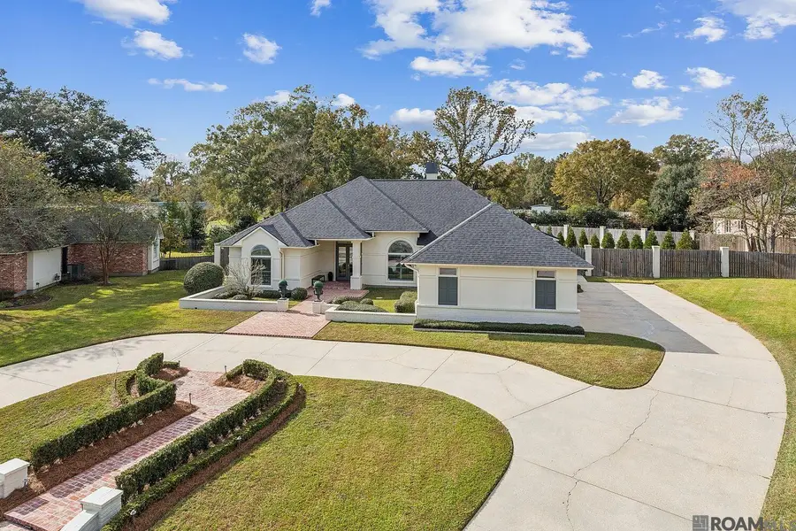 17843 Prestwick Ave, Baton Rouge, LA 70810 - Image #2