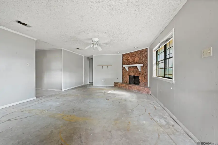 15946 Ferrell Ave, Baton Rouge, LA 70817 - Image #3