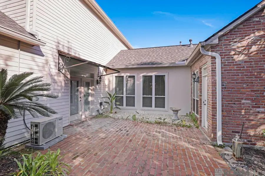 6285 Tezcuco Ct, Gonzales, LA 70737 - #3