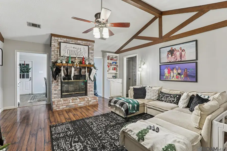 4945 Kennedy Dr, Zachary, LA 70791 - Image #2