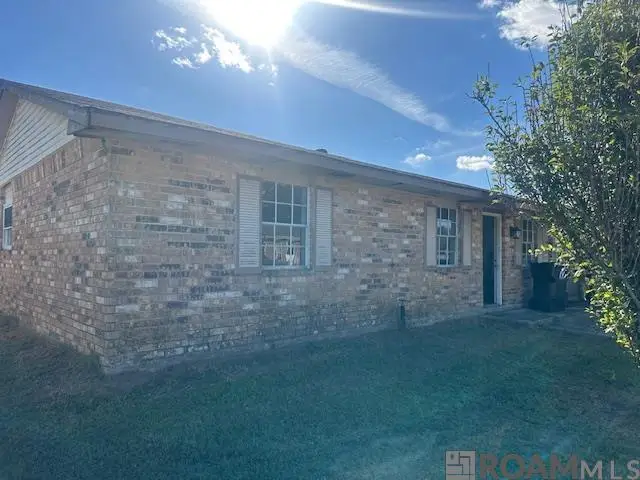 2012 Redbird Drive, Saint Bernard, LA 70085 - Image #2