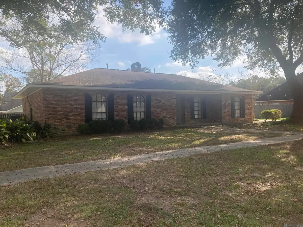 5634 Tee Dr, Zachary, LA 70791 - Image #1