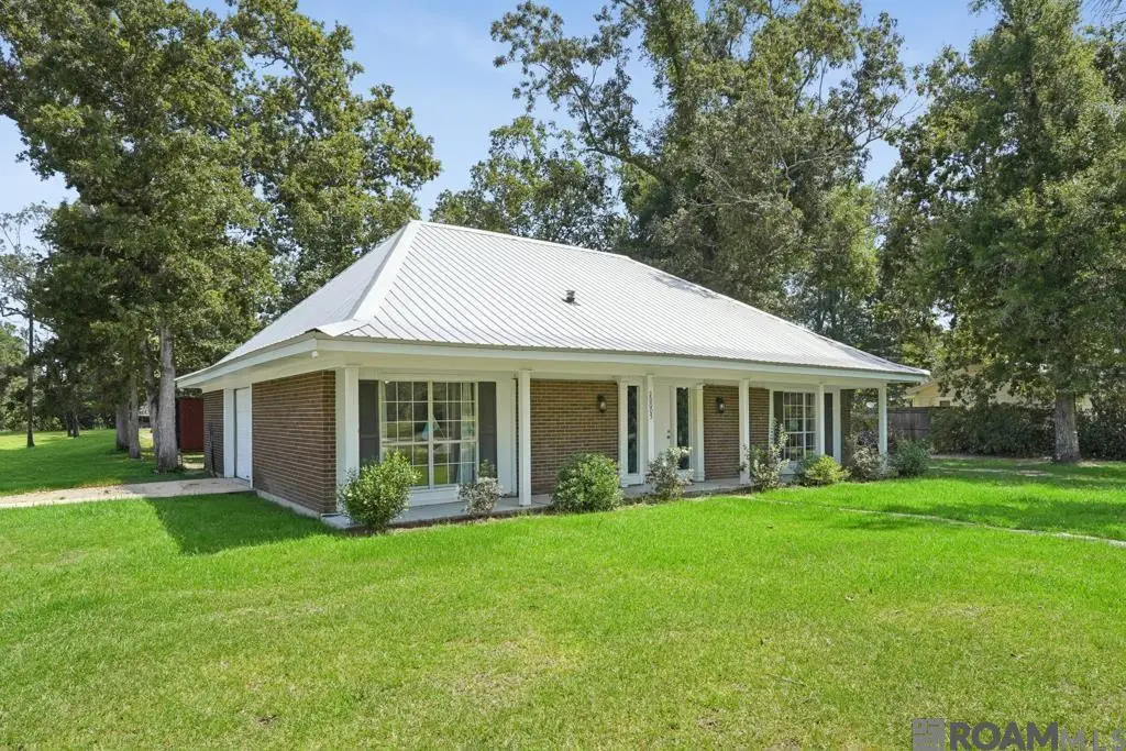20005 Oakwood Dr, Ponchatoula, LA 70454 - #1