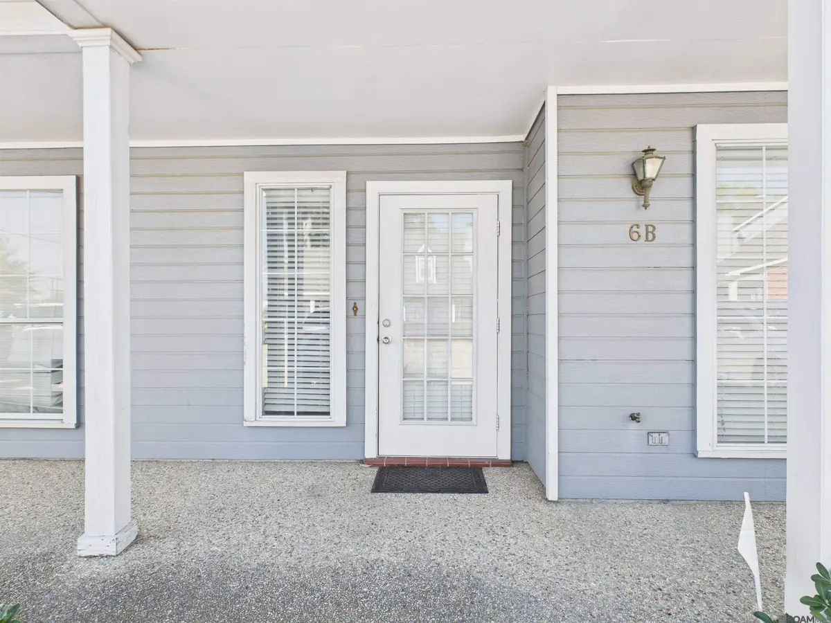 160 Ocean Dr #6B, Baton Rouge, LA 70806 - Image #1