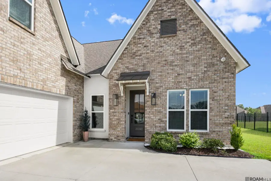 39262 Bridge Path Ln, Gonzales, LA 70737 - Image #2