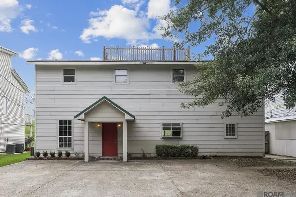 550 S River Rd, Port Allen, LA 70767