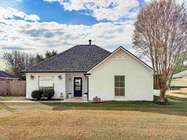 17071 Hunters Trace St E, Prairieville, LA 70769