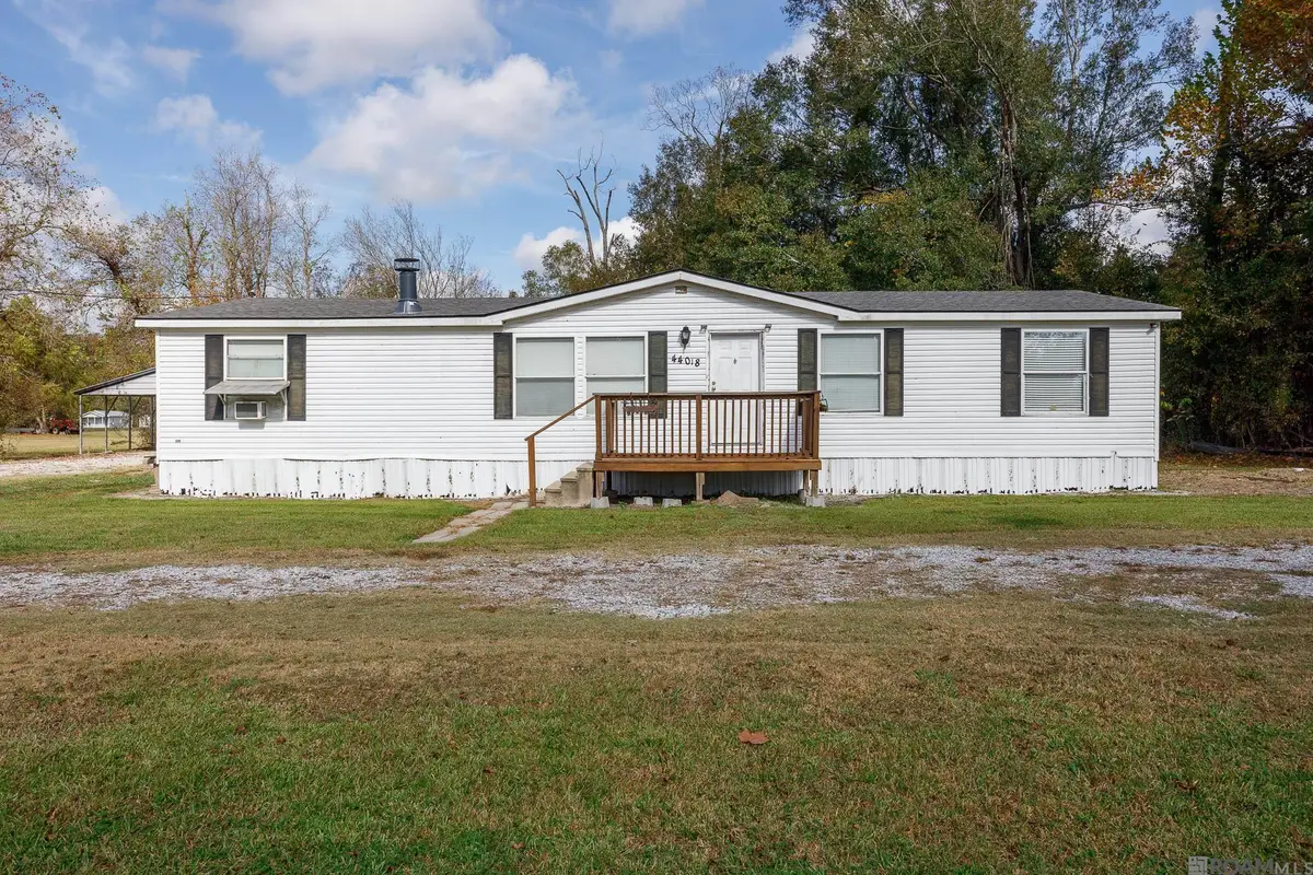 44018 Conway St, Sorrento, LA 70778 - Image #1