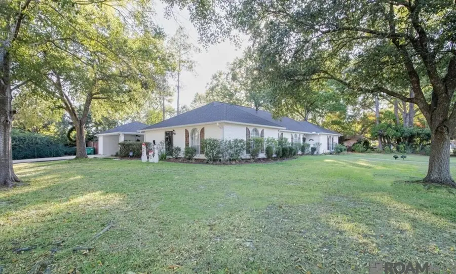 185 W Pinewood Dr, Slidell, LA 70458 - Image #2