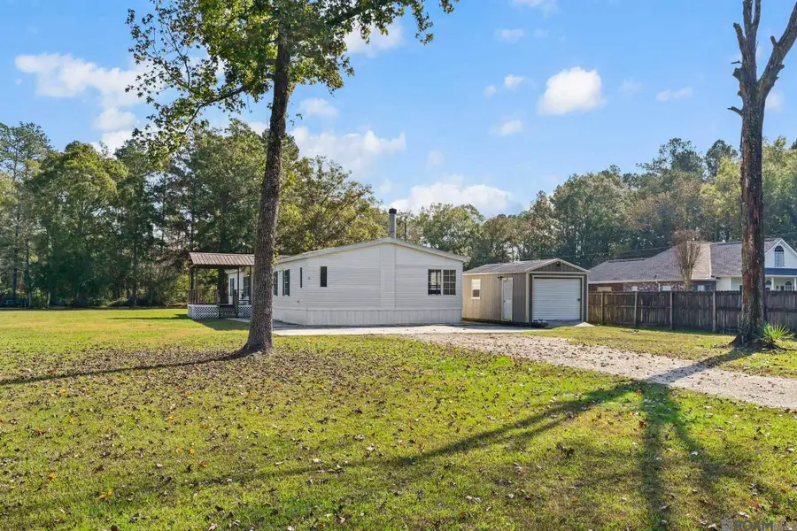 28660 Old Doyle Rd, Livingston, LA 70754 - Image #2