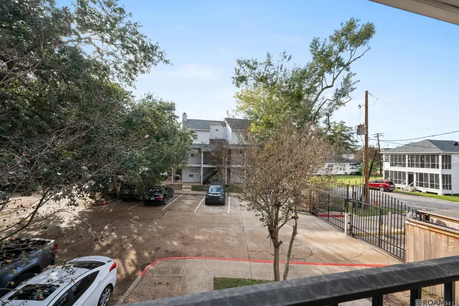 3330 Willard St #204, Baton Rouge, LA 70802 - Image #2