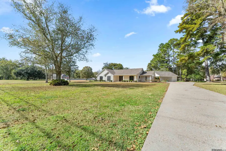 720 Pecan Dr, Saint Gabriel, LA 70776 - Image #2