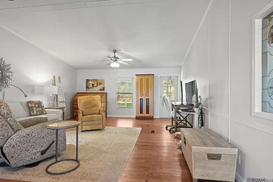 30191 Eden Church Rd, Denham Springs, LA 70726 - Image #2