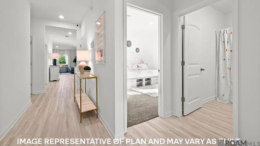 7033 Brook Hollow Drive, Zachary, LA 70791 - Image #2