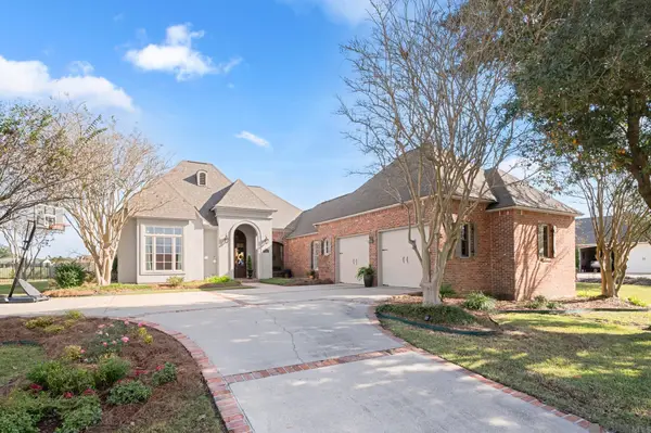 2315 S Turnberry Ave, Zachary, LA 70791