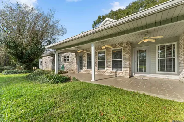 9922 Lockhart Rd, Denham Springs, LA 70726