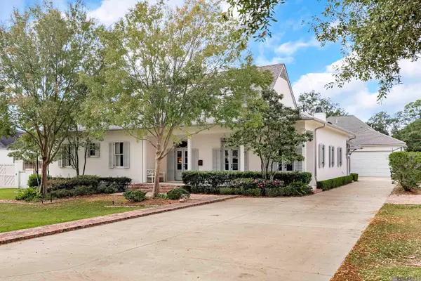 3176 Mcconnell Dr, Baton Rouge, LA 70809