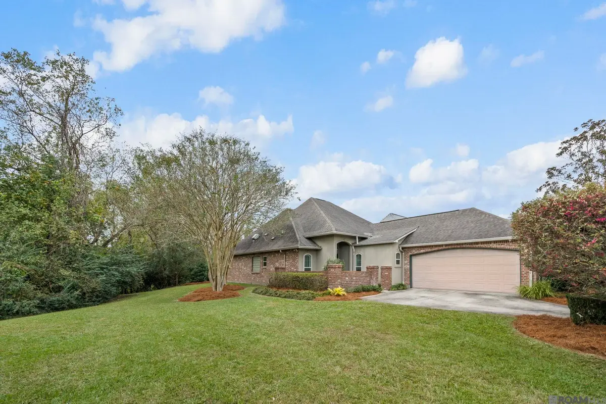 3352 Millbrook Dr, Baton Rouge, LA 70816 - Image #1