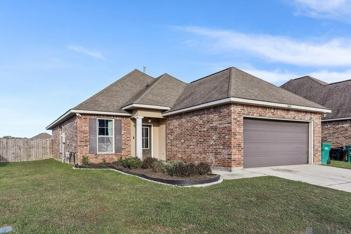 9067 Redwood Lake Blvd, Zachary, LA 70791 - Image #1