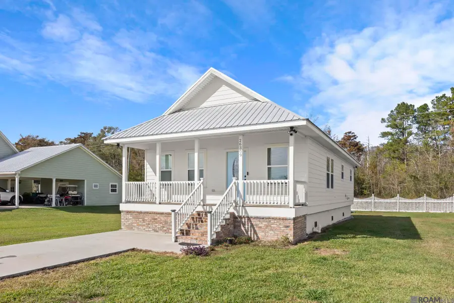 26309 Riverscape Dr, Springfield, LA 70462 - Image #2