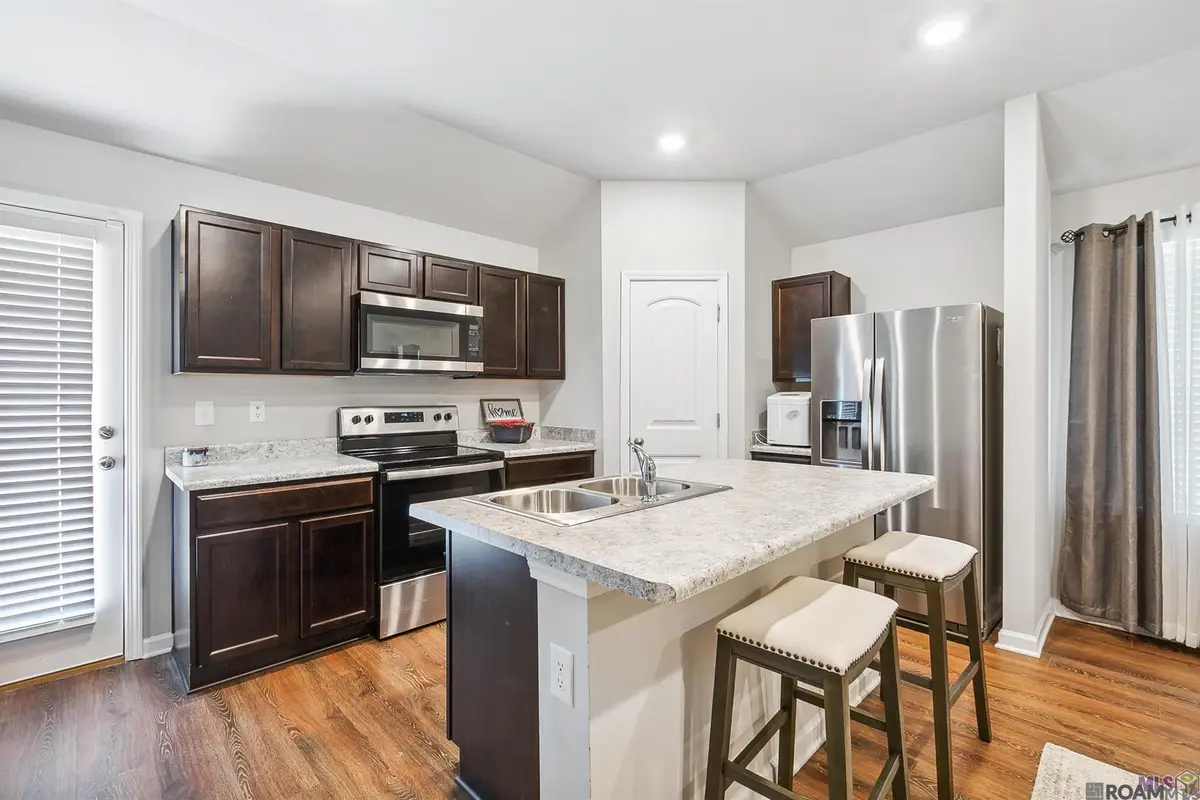 5652 Magnolia De Percy Dr, Carville, LA 70721 - Image #1