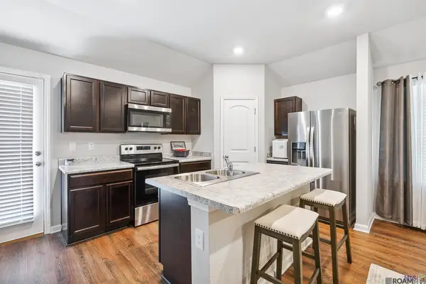 5652 Magnolia De Percy Dr, Carville, LA 70721