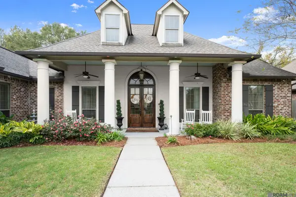 12331 Oak Fields Dr, Geismar, LA 70734