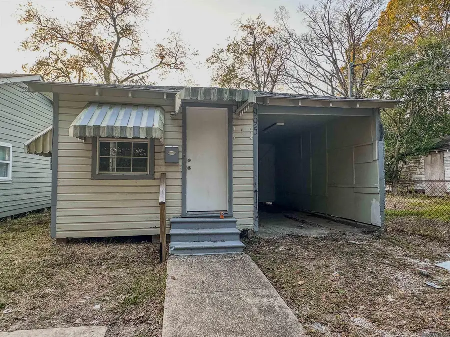 995 N 40th St, Baton Rouge, LA 70802 - Image #2