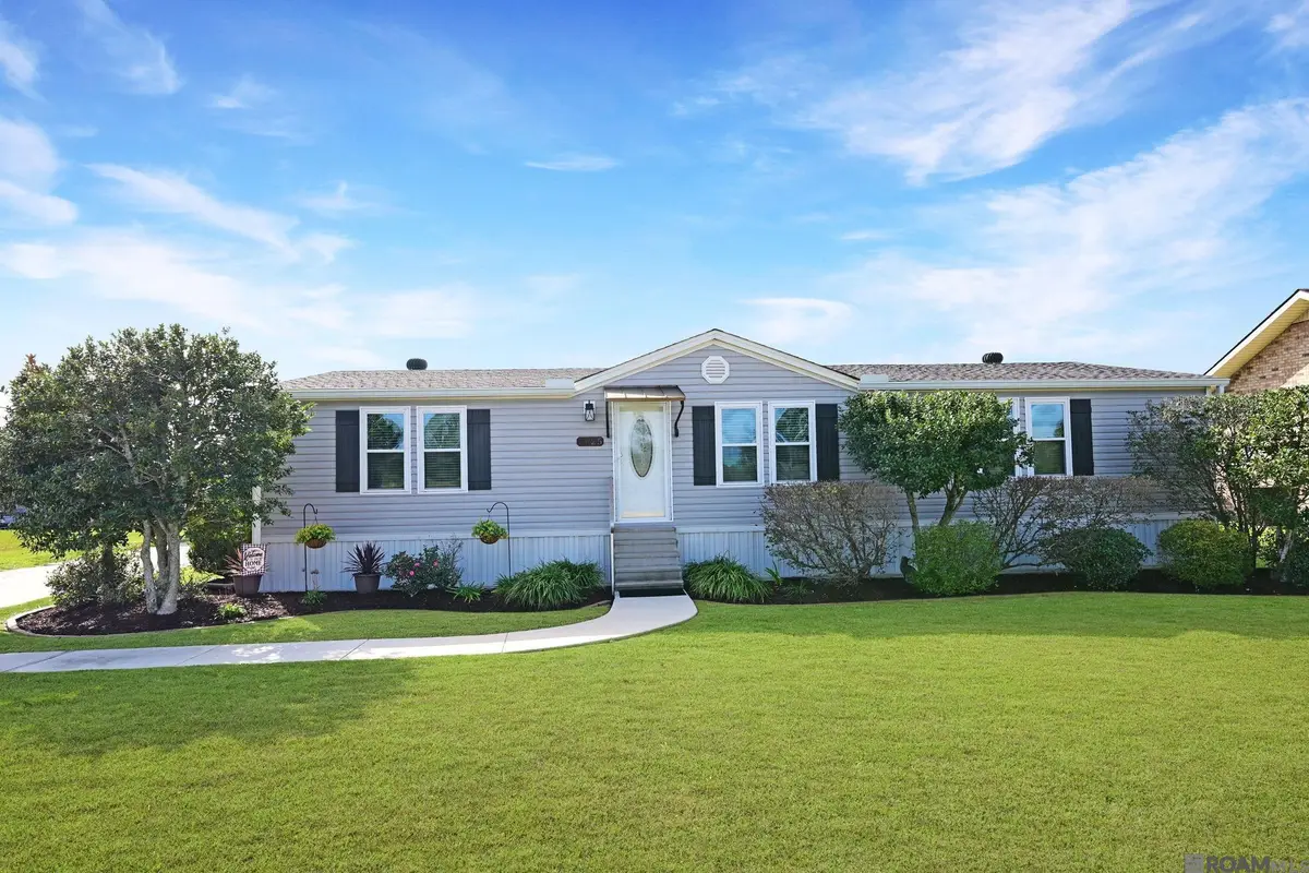 2625 Admirals Landing Street, Paulina, LA 70763 - Image #1