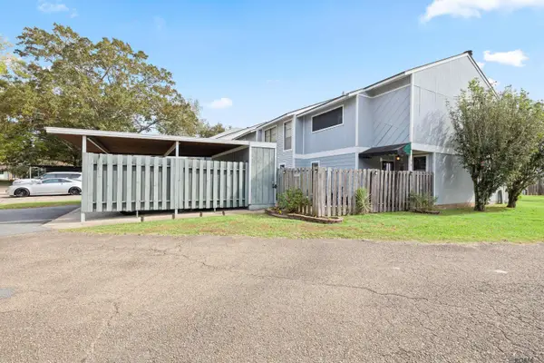 16 Phlox Dr, Lafayette, LA 70507