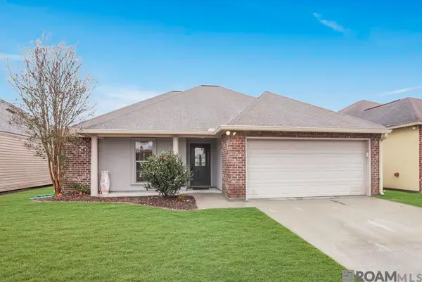 10739 Wrigley Field Ave, Denham Springs, LA 70726