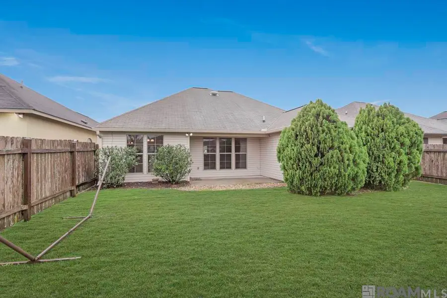 10739 Wrigley Field Ave, Denham Springs, LA 70726 - Image #3