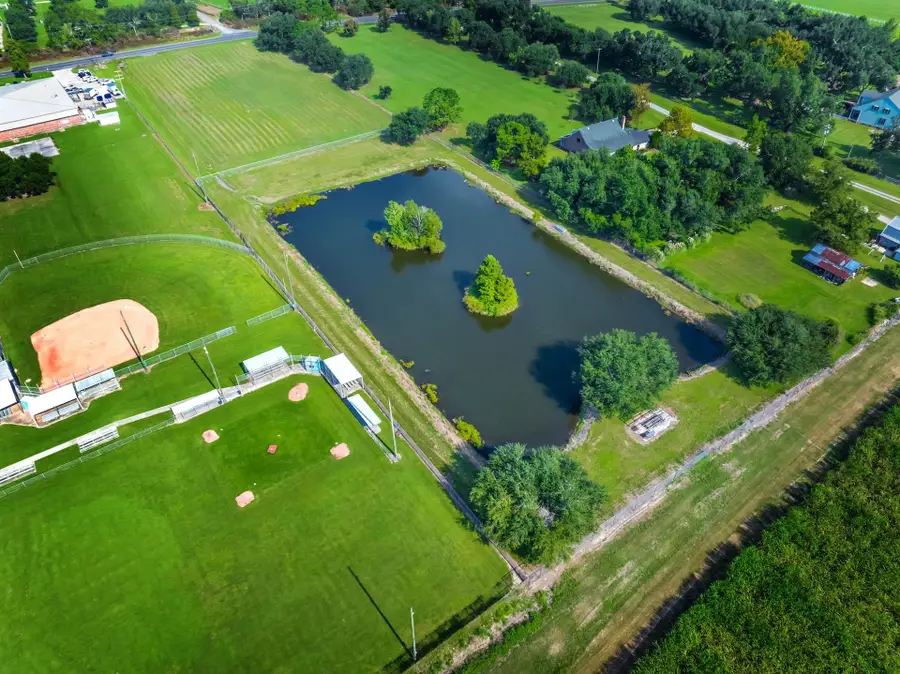 617 Bayou Dularge Rd, Houma, LA 70363 - #2